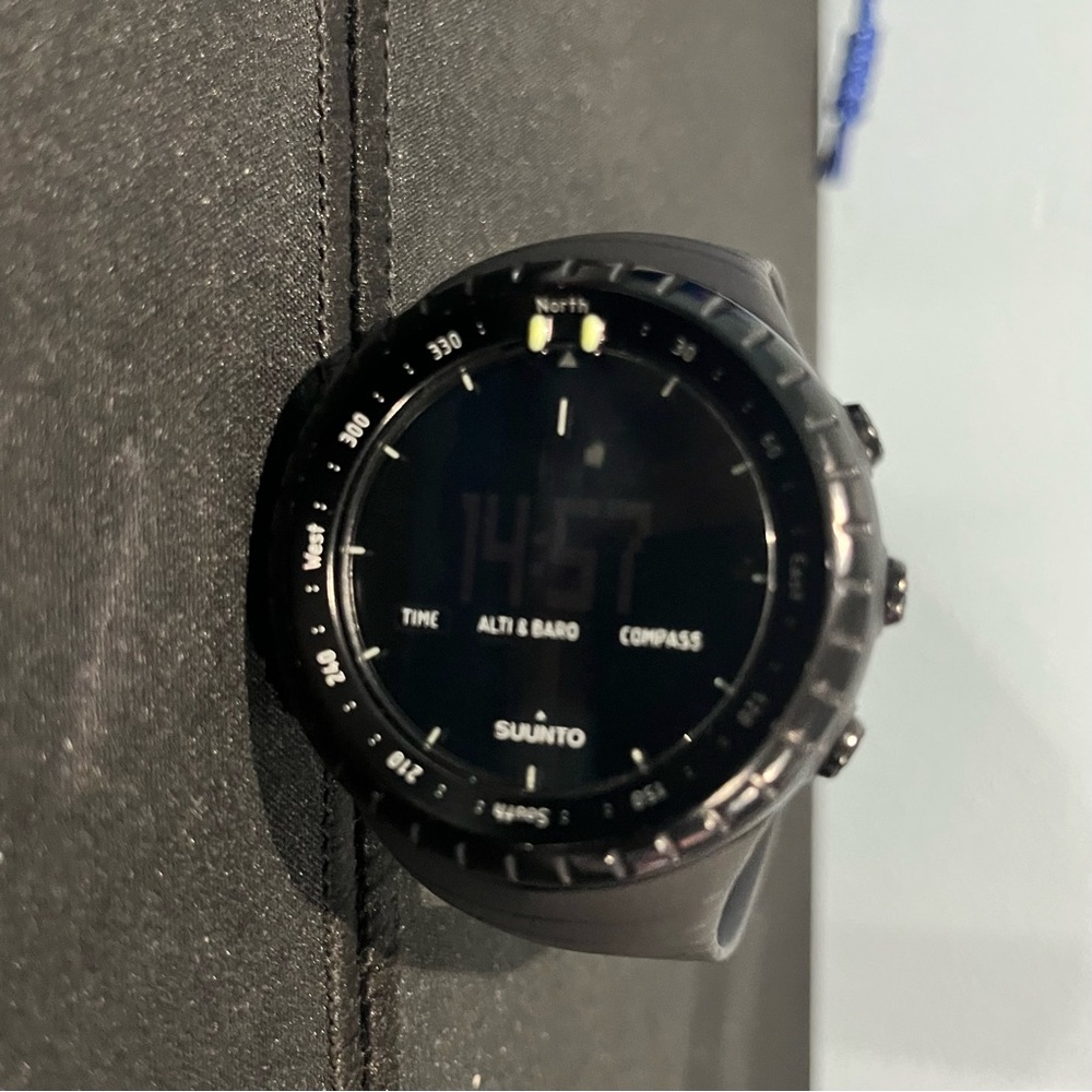 Suunto Core black